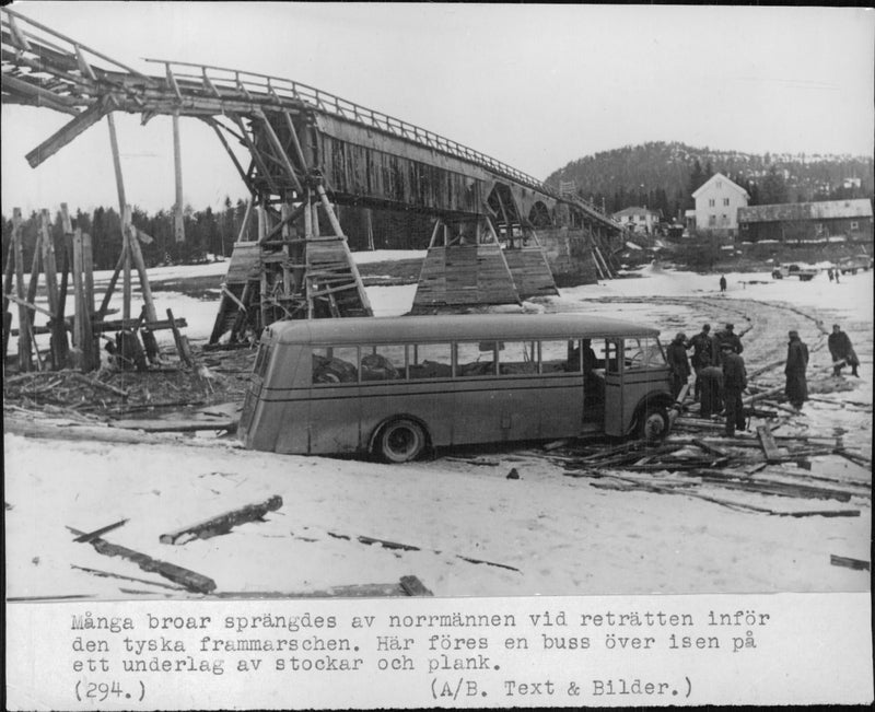 WWII - Vintage Photograph