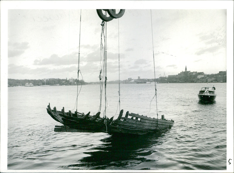 Vase ship boat being pulled up - Vintage Photograph