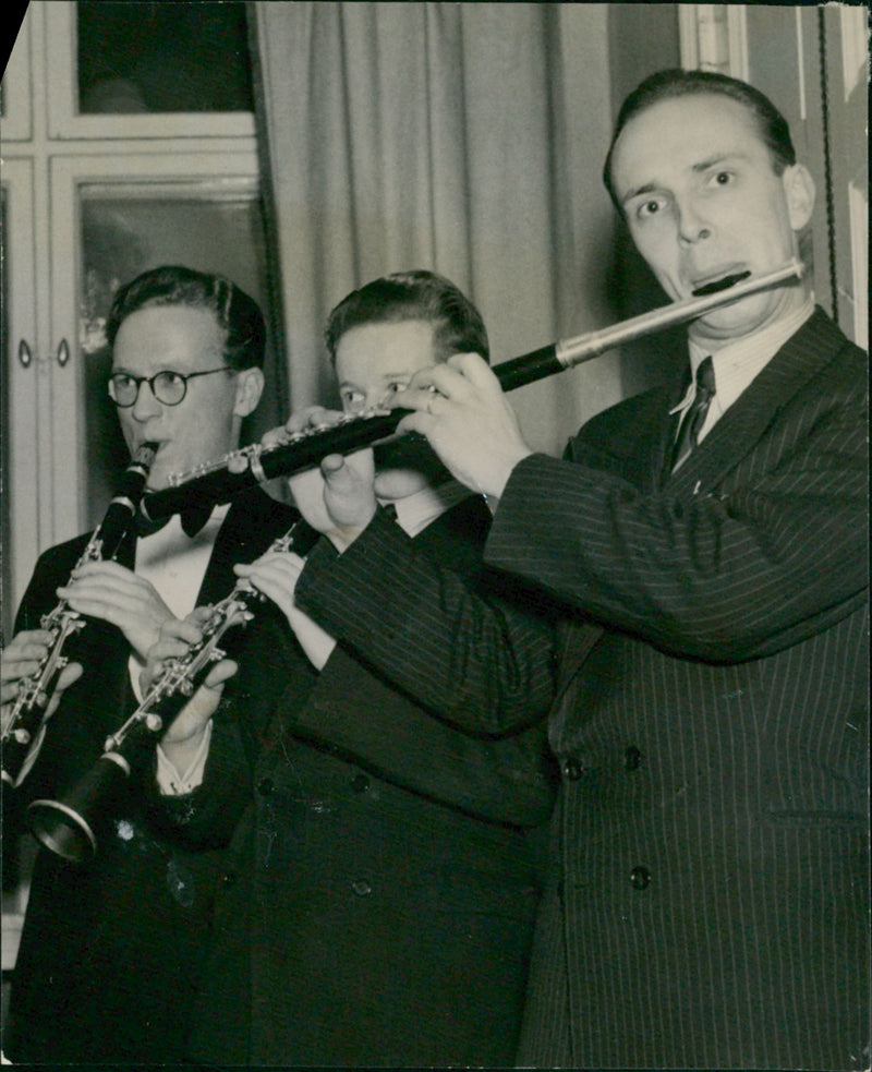 One Thousand First student concert ball king - Vintage Photograph