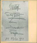 Gustaf VI Adolf signature - Vintage Photograph