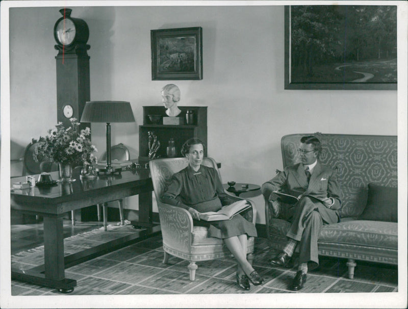 King Gustaf VI Adolf & Queen Louise - Vintage Photograph