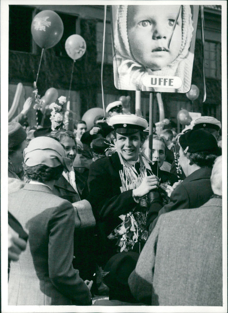 Happy woman with placard - Vintage Photograph