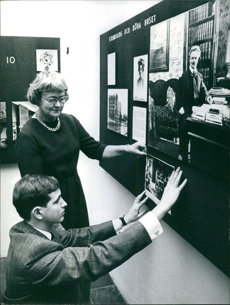 Antiquarian Brita Englund and Amanuens Roland Odlander finalize the exhibition at Stockholm City Museum - Vintage Photograph