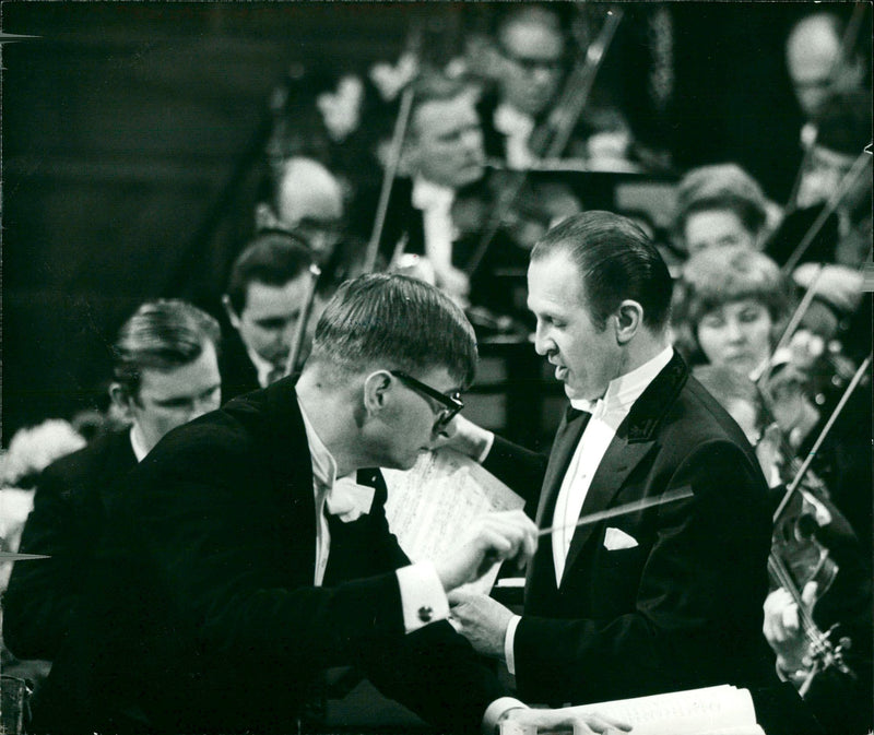 Chief singer Erik SaedÃ©n and Herbert Blomstedt in the Concert Hall - Vintage Photograph