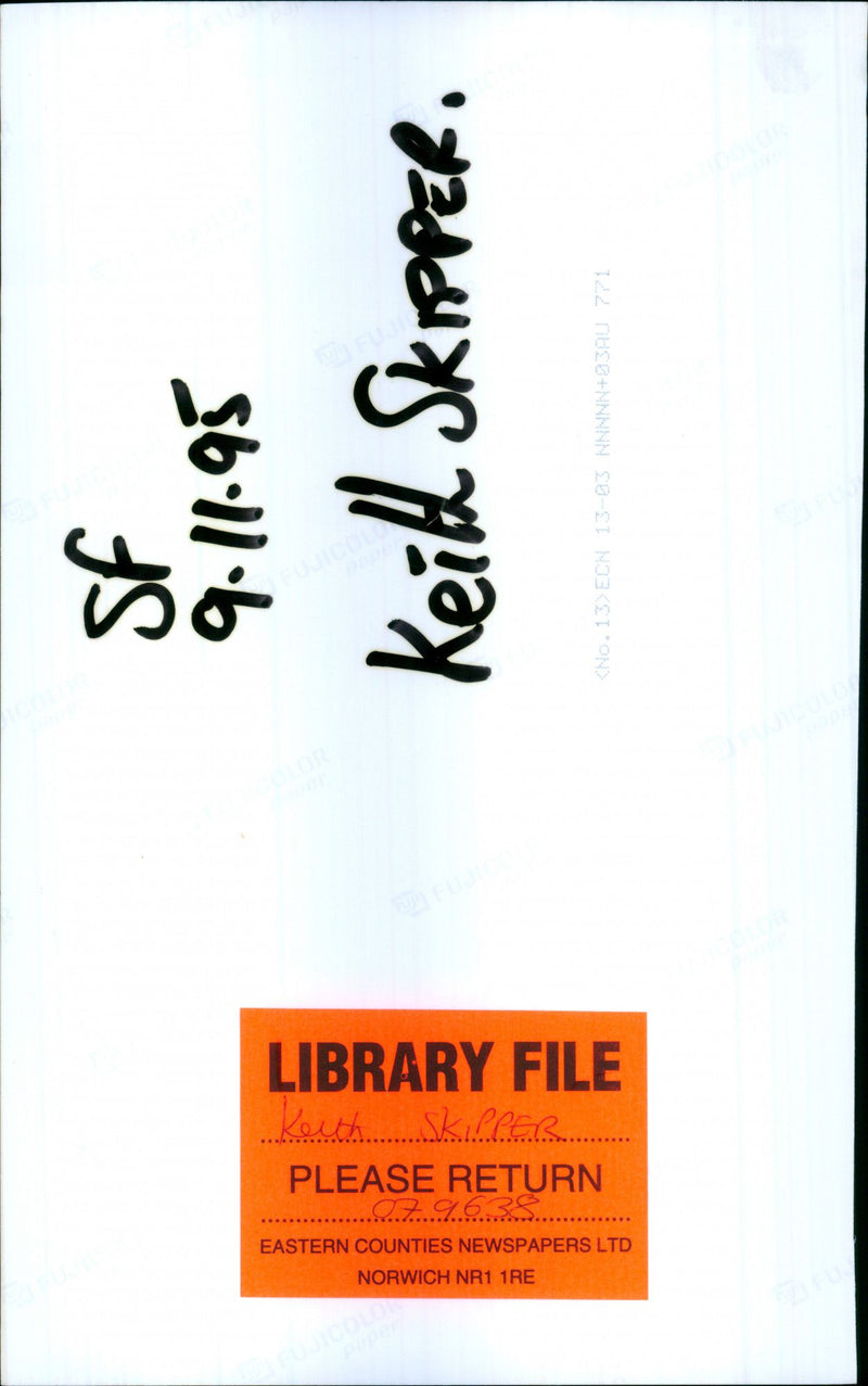 British writer Keith Skipper reads newspaper - Vintage Photograph