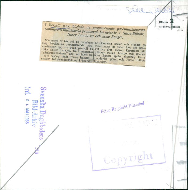 Berzelii-Park musicians Hasse Billtow - Vintage Photograph