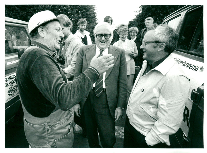Swedish politician Nils G. Åsling with construction boss Tood Sberg and Feldt - Vintage Photograph