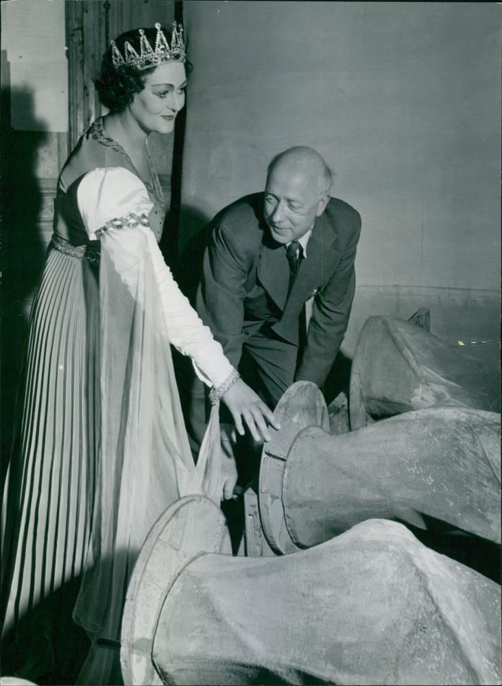 Arne Beijer, Lilly Furlin - Vintage Photograph