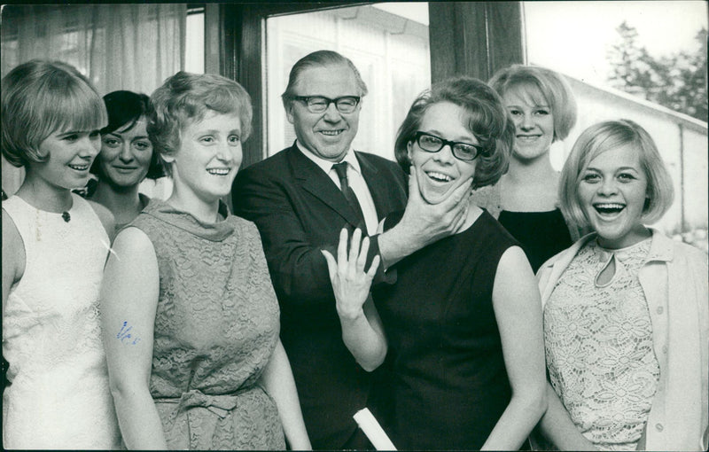 Swedish politician Gunnar Strang with ladies - Vintage Photograph