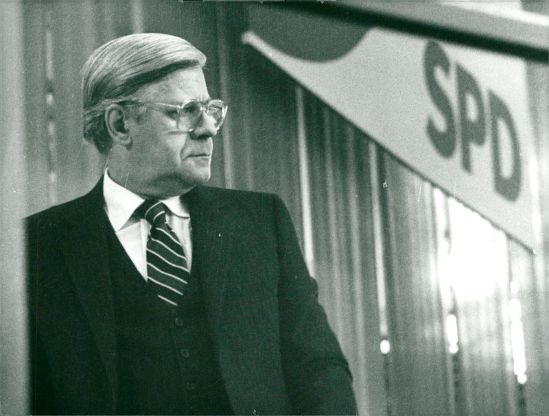 Helmut Schmidt - Vintage Photograph