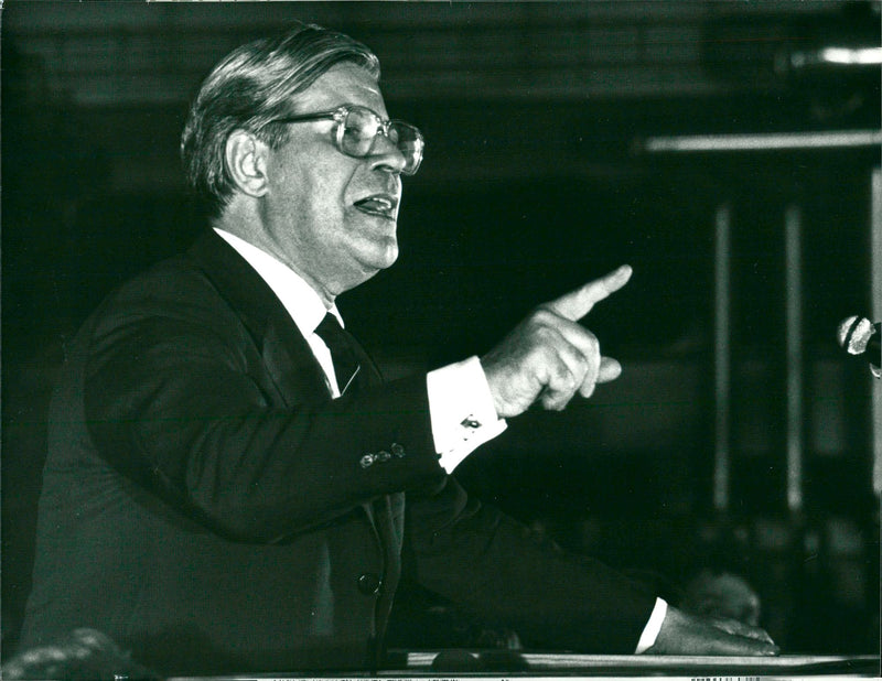 Helmut Schmidt - Vintage Photograph