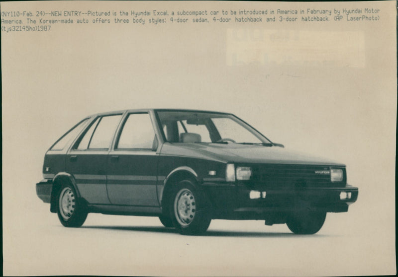 Hyundai Pony/Excel - Vintage Photograph