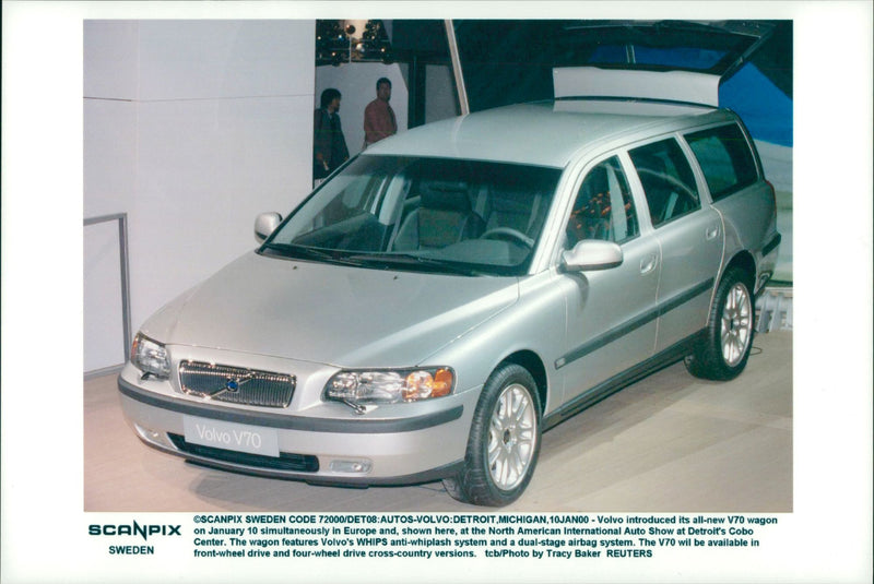 Volvo V70 - Vintage Photograph