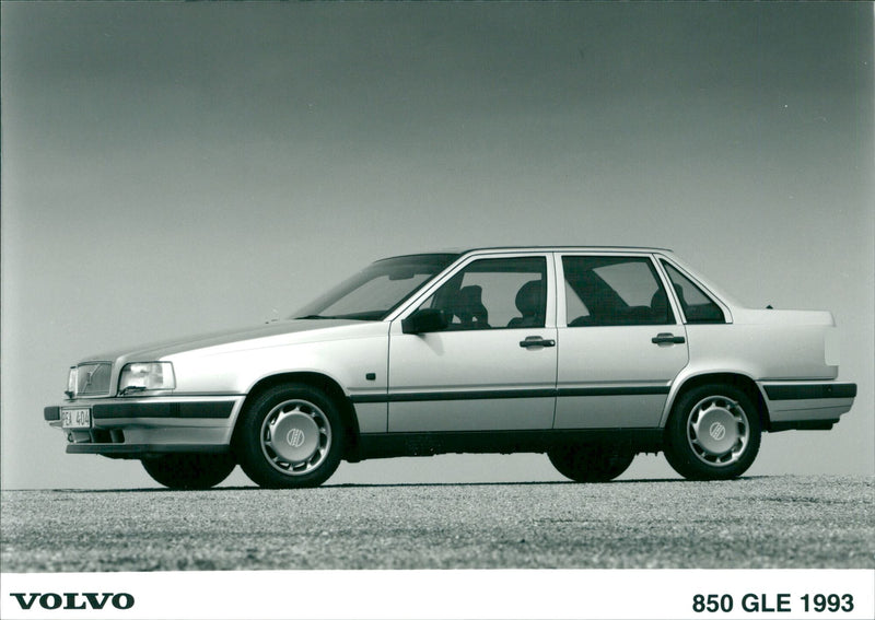 Volvo 850 GLE 1993 - Vintage Photograph