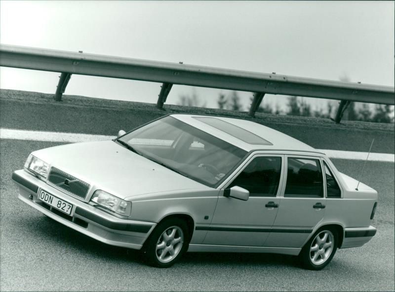 Volvo 850 GLT - Vintage Photograph