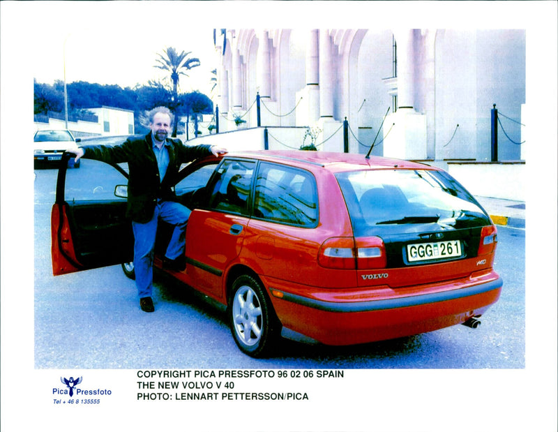 Volvo v40 - Vintage Photograph