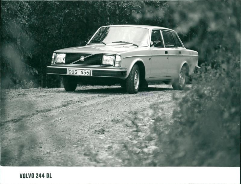 Volvo 244 DL - Vintage Photograph