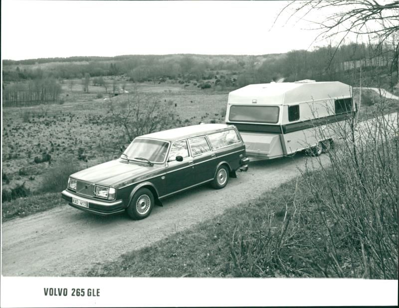 Volvo 265 GLE - Vintage Photograph