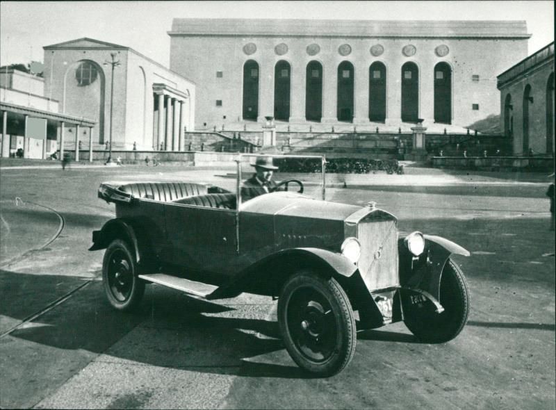 Volvo Jakob. Volvo ÃV 4 - Vintage Photograph