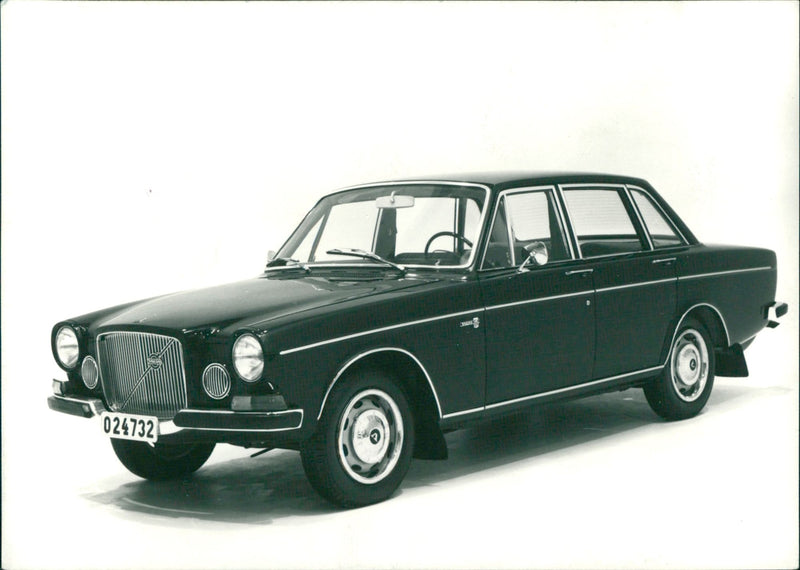 Volvo 164 - Vintage Photograph