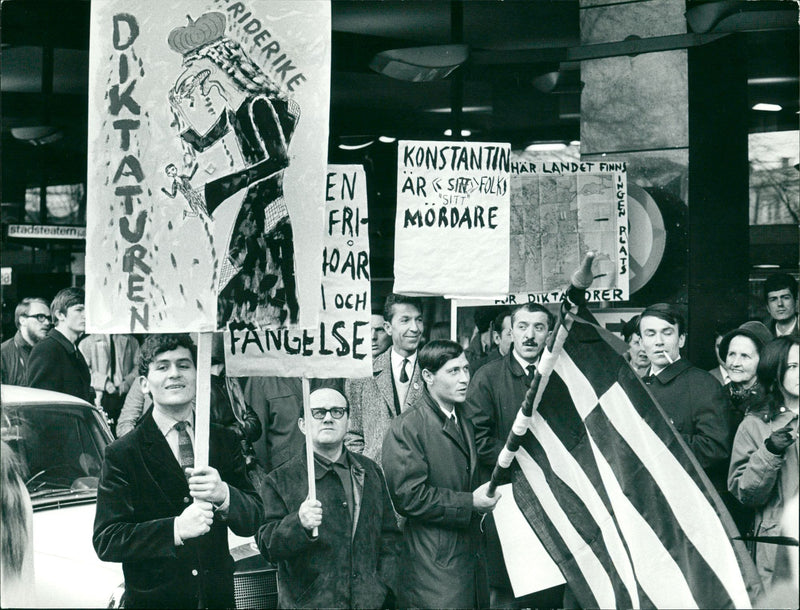 Demonstration - Vintage Photograph