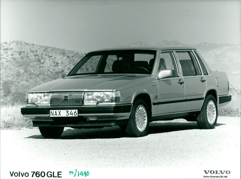 Volvo 760 GLE 1990 - Vintage Photograph