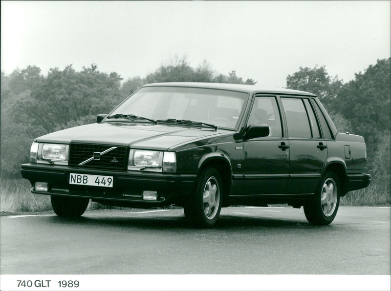 Volvo 740 GLT 1989 - Vintage Photograph