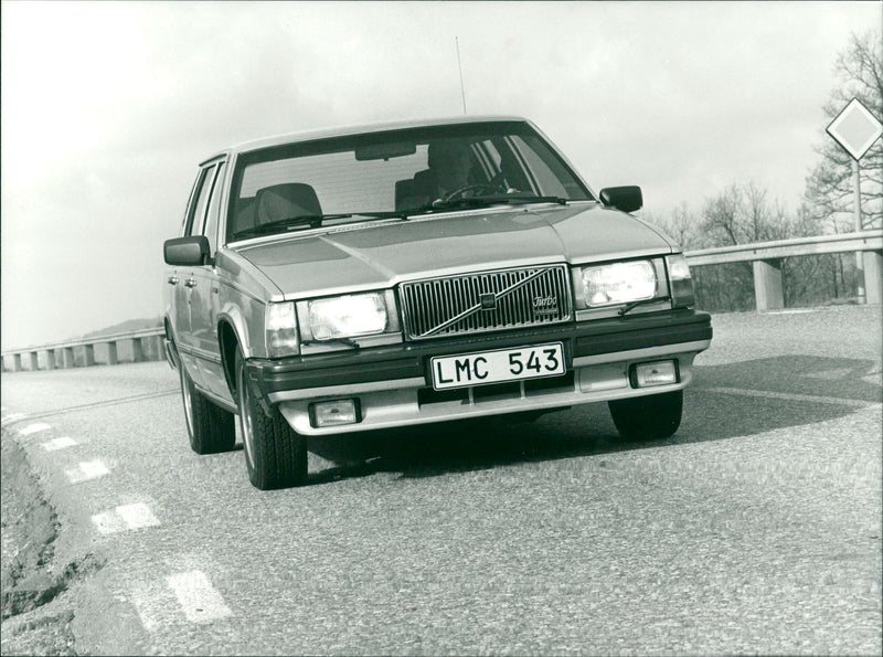 Volvo 760 Turbo 1984 - Vintage Photograph