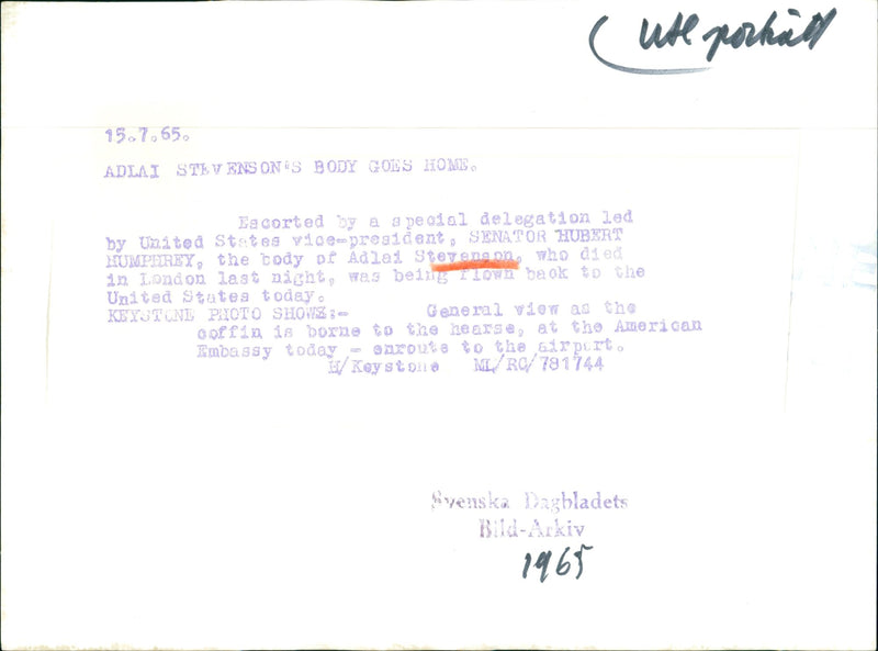 Adlai Stevenson's coffin is flown home from London. The delegation was led by Vice President Senator Hubert Humphrey - Vintage Photograph