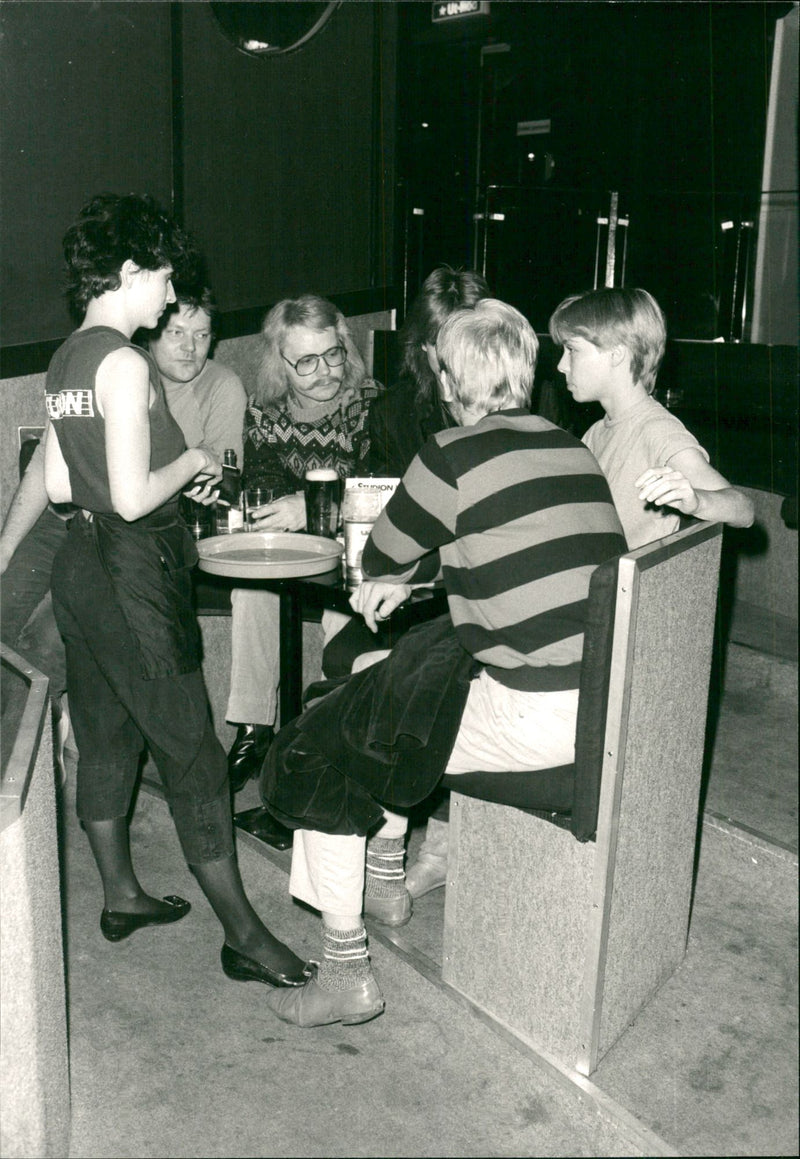 Restaurant Studion - Vintage Photograph