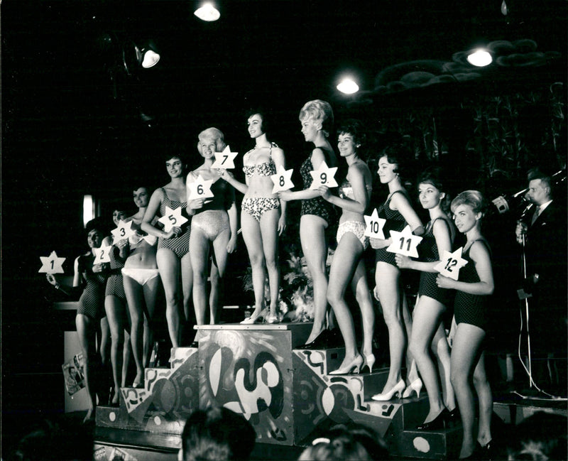 "Daisy", beauty pageant on Nalen - Vintage Photograph