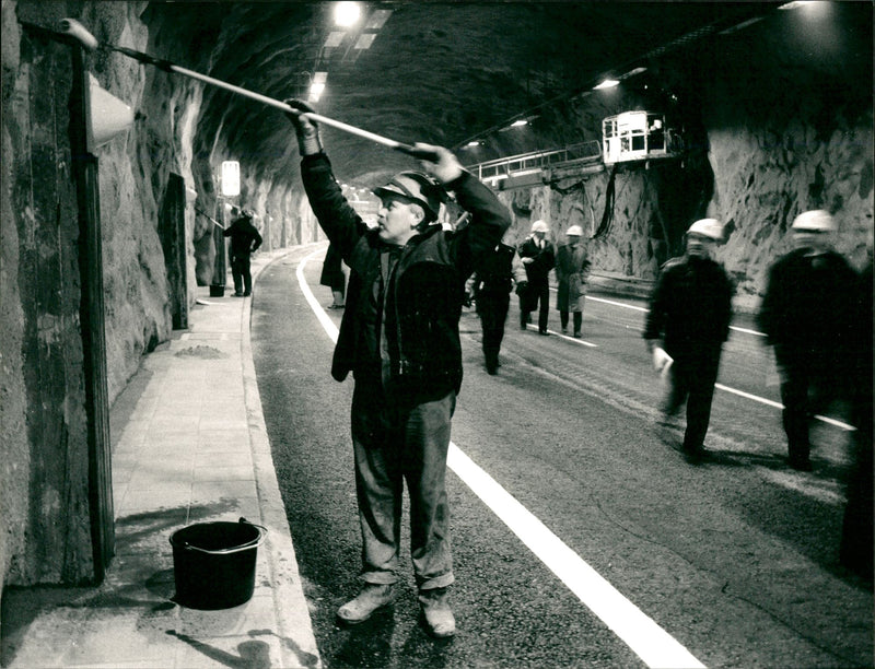 The Northern link - Vintage Photograph