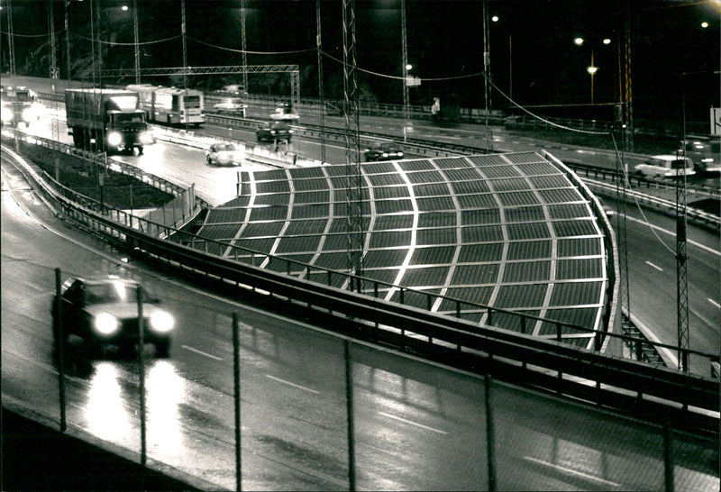 The Northern link - Vintage Photograph