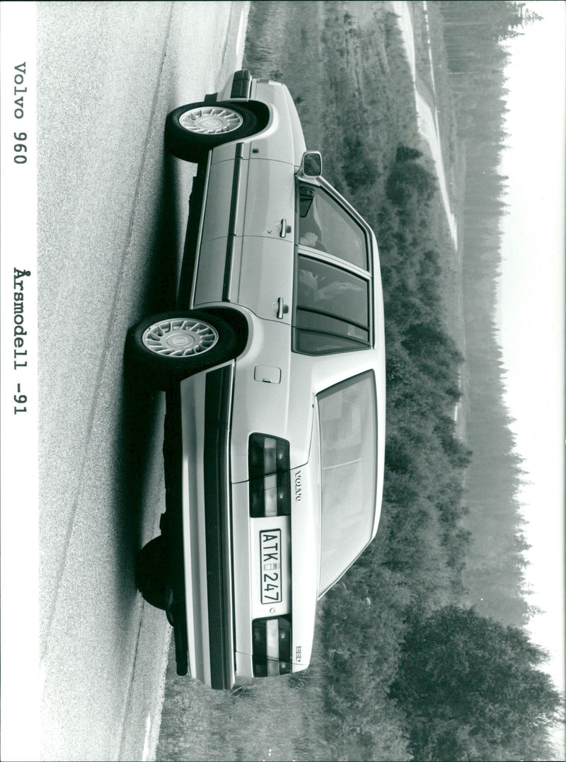 Volvo 960 - Vintage Photograph