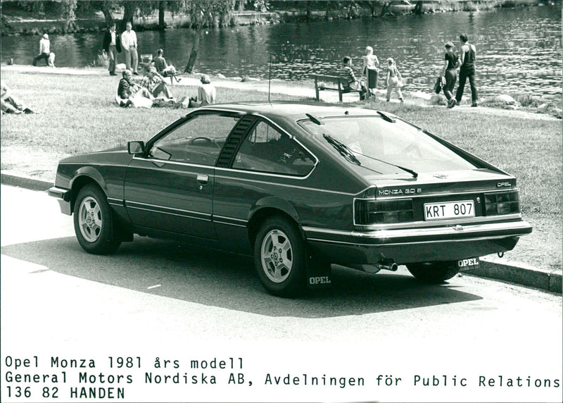 Opel Monza - Vintage Photograph