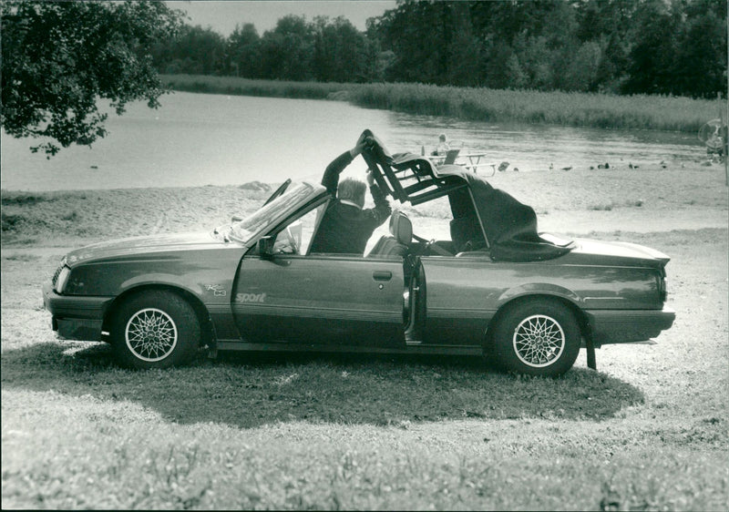 Cars: Opel Keinath C3 - Vintage Photograph