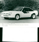 Cars: Opel Manta 400 - Vintage Photograph