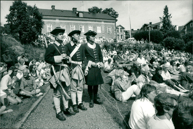 DALALRO SKANS SIGNED NATURE HAS SOG RINEN STRENGTH IGE CELEBRATION OUT AND - Vintage Photograph