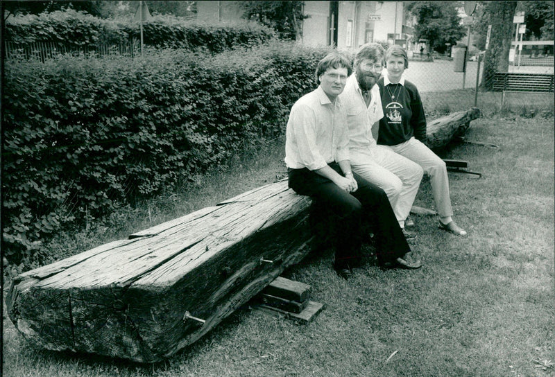 DALALRO SKANS SIGNED NATURE KULTURSEKREREVURA RUDDER SITTING ANTIQUES MARIE - Vintage Photograph