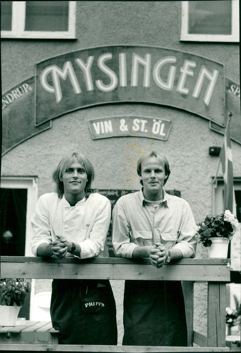 1985 DALALRO SKANS SIGNED NATURE VARIANT SARICE WHICH DAIBADET RECIPE AND SWEDISH - Vintage Photograph