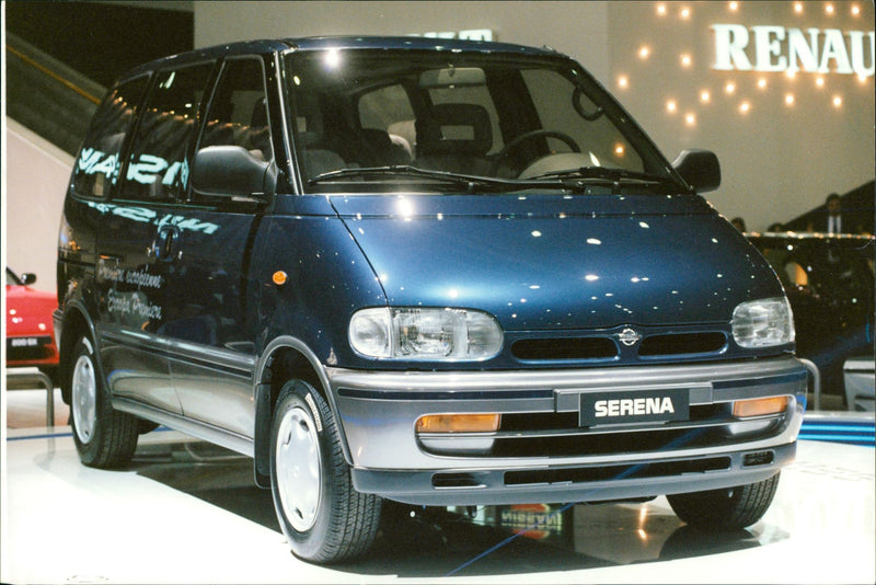 Nissan Serena 1993. - Vintage Photograph