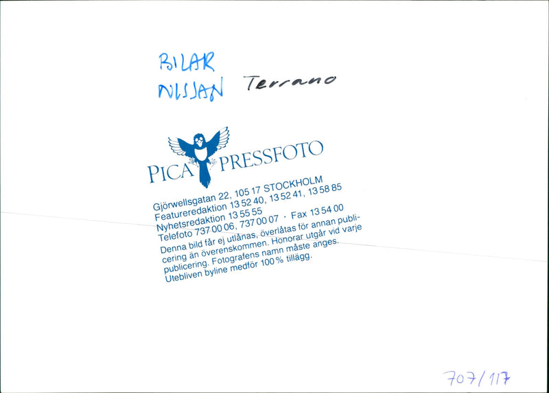 Nissan terrano - Vintage Photograph