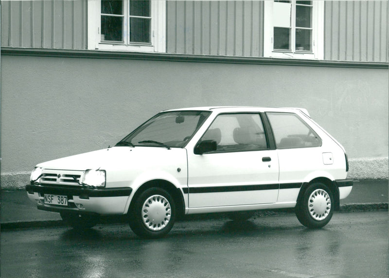 Nissan micra 19989 - Vintage Photograph
