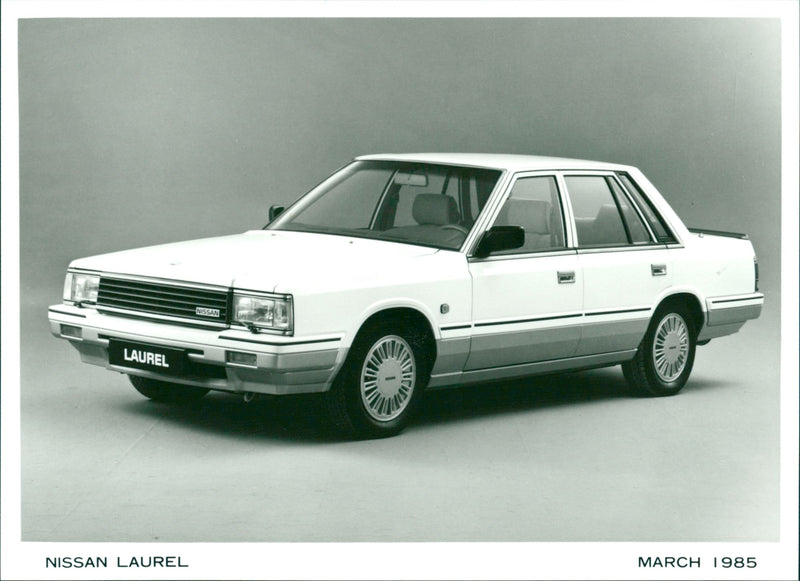 Nissan Laurel '85 - Vintage Photograph