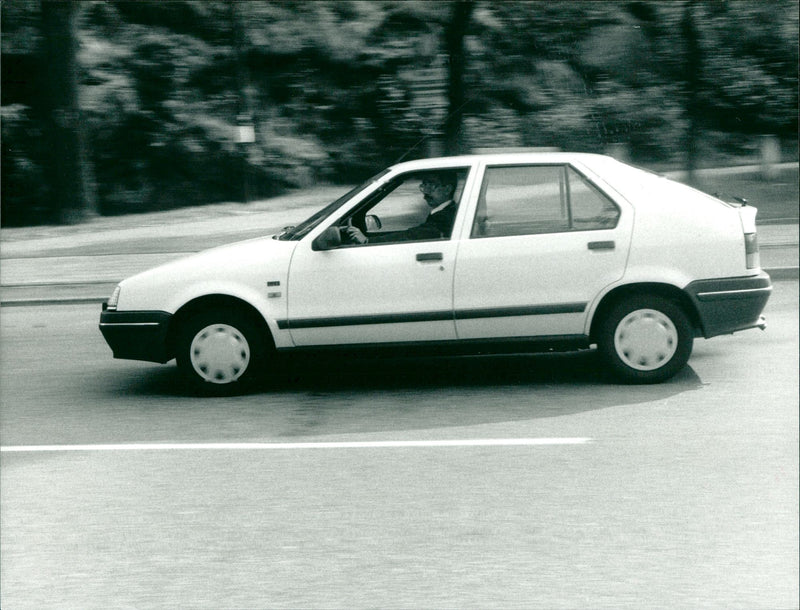 Renault - Vintage Photograph