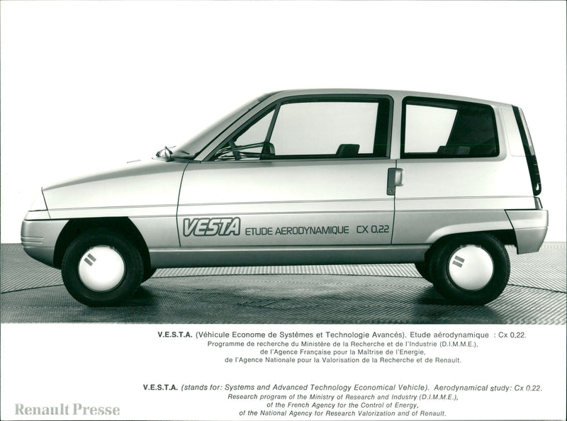 Renault Vesta - Vintage Photograph