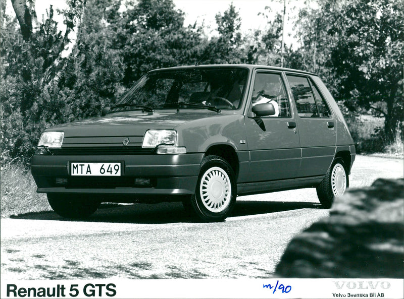 Renault 4 GTS - Vintage Photograph