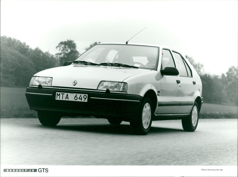 Renault GTS - Vintage Photograph