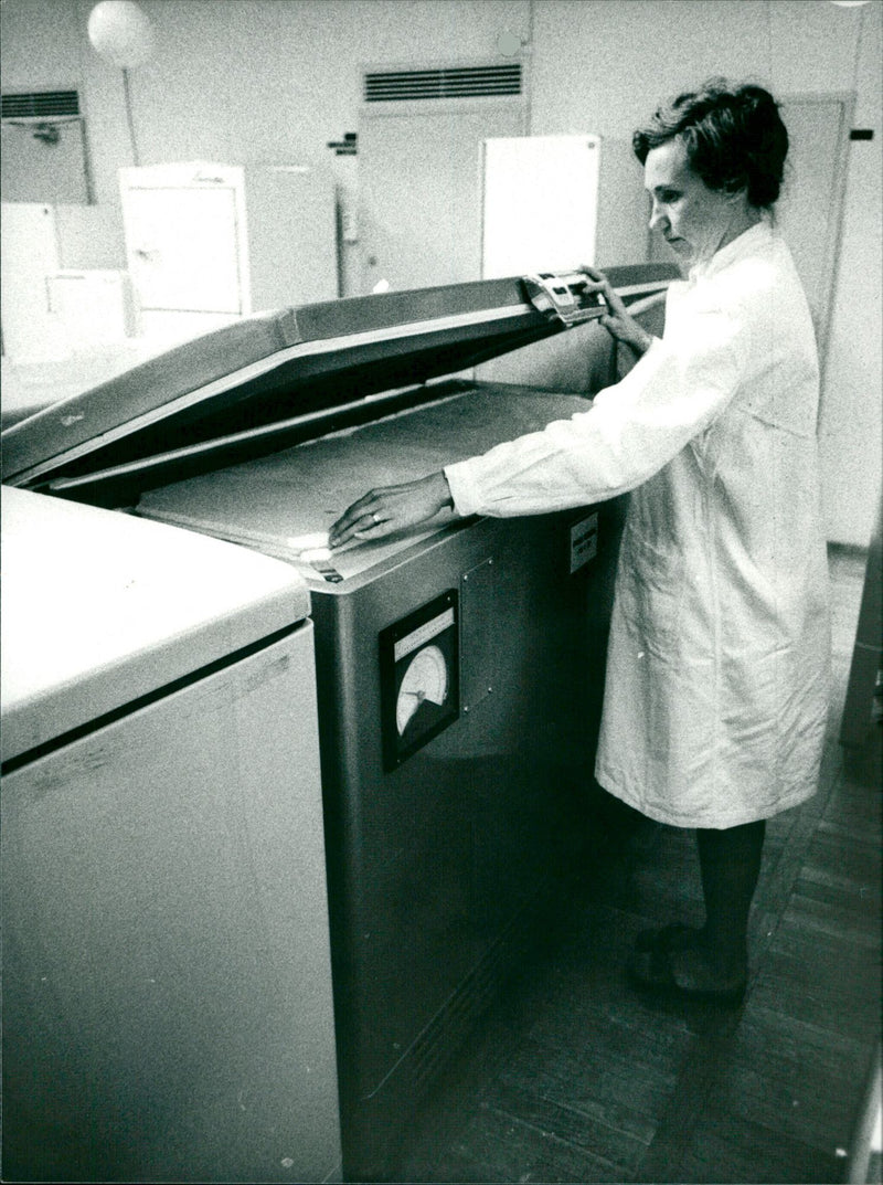 Eivor Pettersson storing virus and bacteria at The State Bacteriological Laboratory - Vintage Photograph
