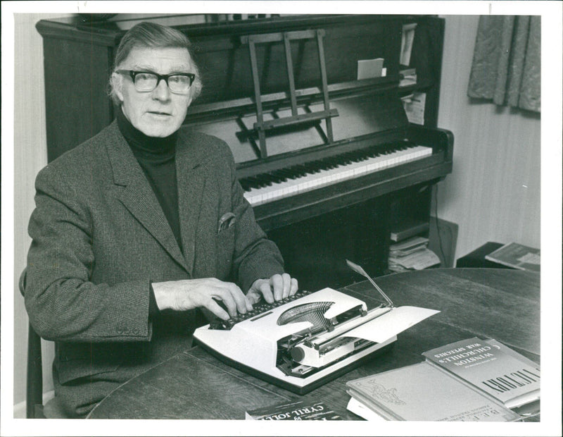 Cyril Jolly - Vintage Photograph